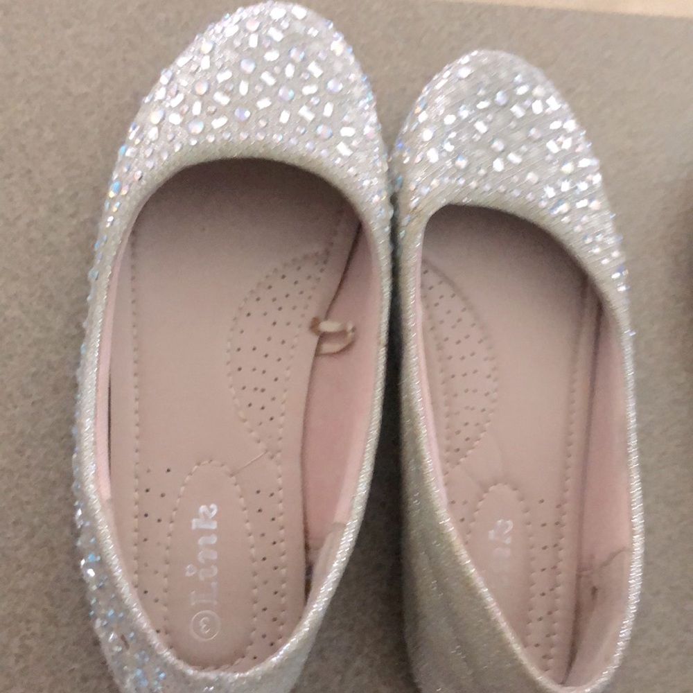 Link Glittering Shoes